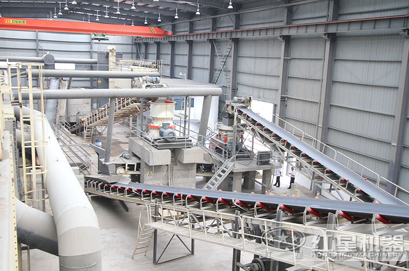 日產5000噸碎石機工作現場圖片 日產5000噸碎石機工作現場圖片