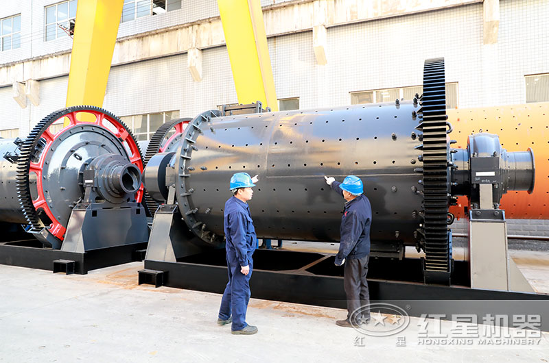 球磨機設(shè)備實拍圖